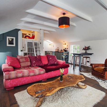 Black Mountains Stylish Hideaway, Nr Crickhowell Llanbedr  المظهر الخارجي الصورة