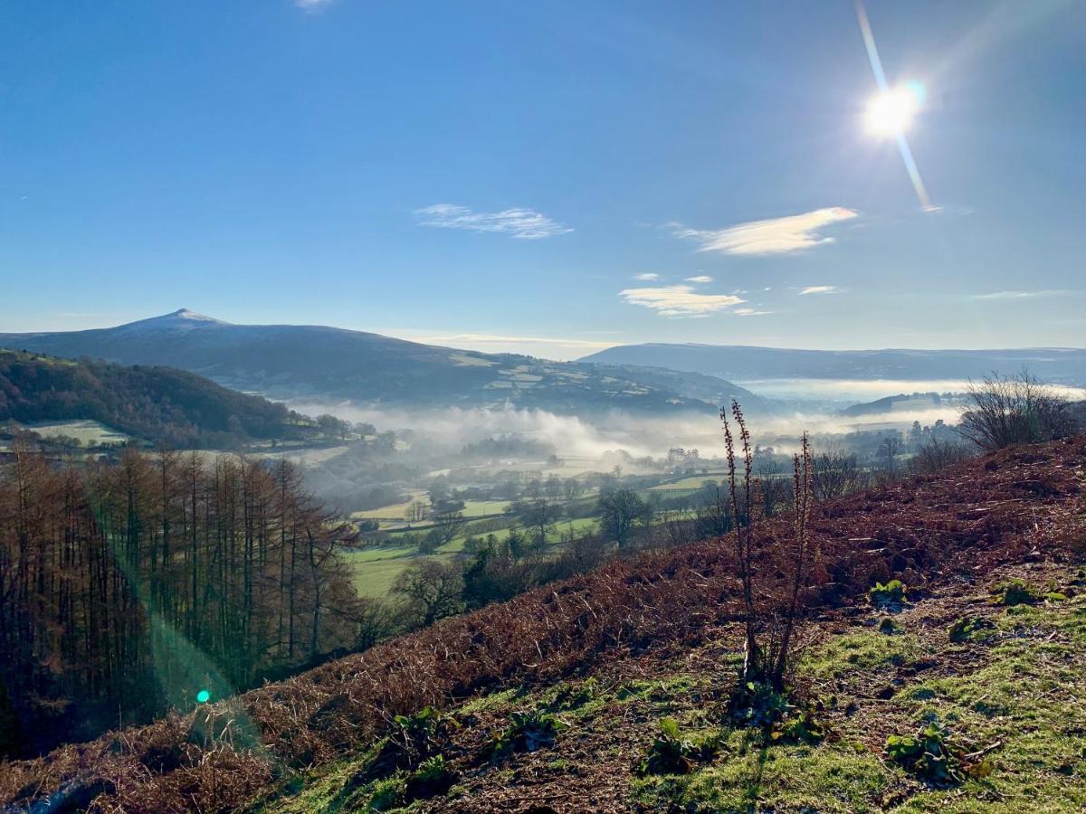 Black Mountains Stylish Hideaway, Nr Crickhowell Llanbedr  المظهر الخارجي الصورة